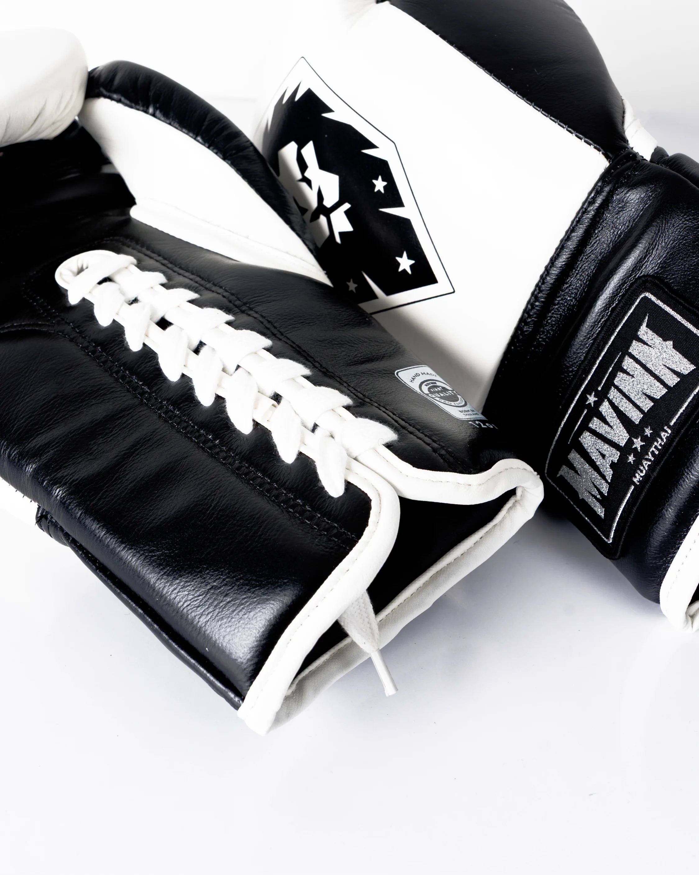 Boxing Gloves Premium Leather - FOUNDATION THE PERFORMANCE