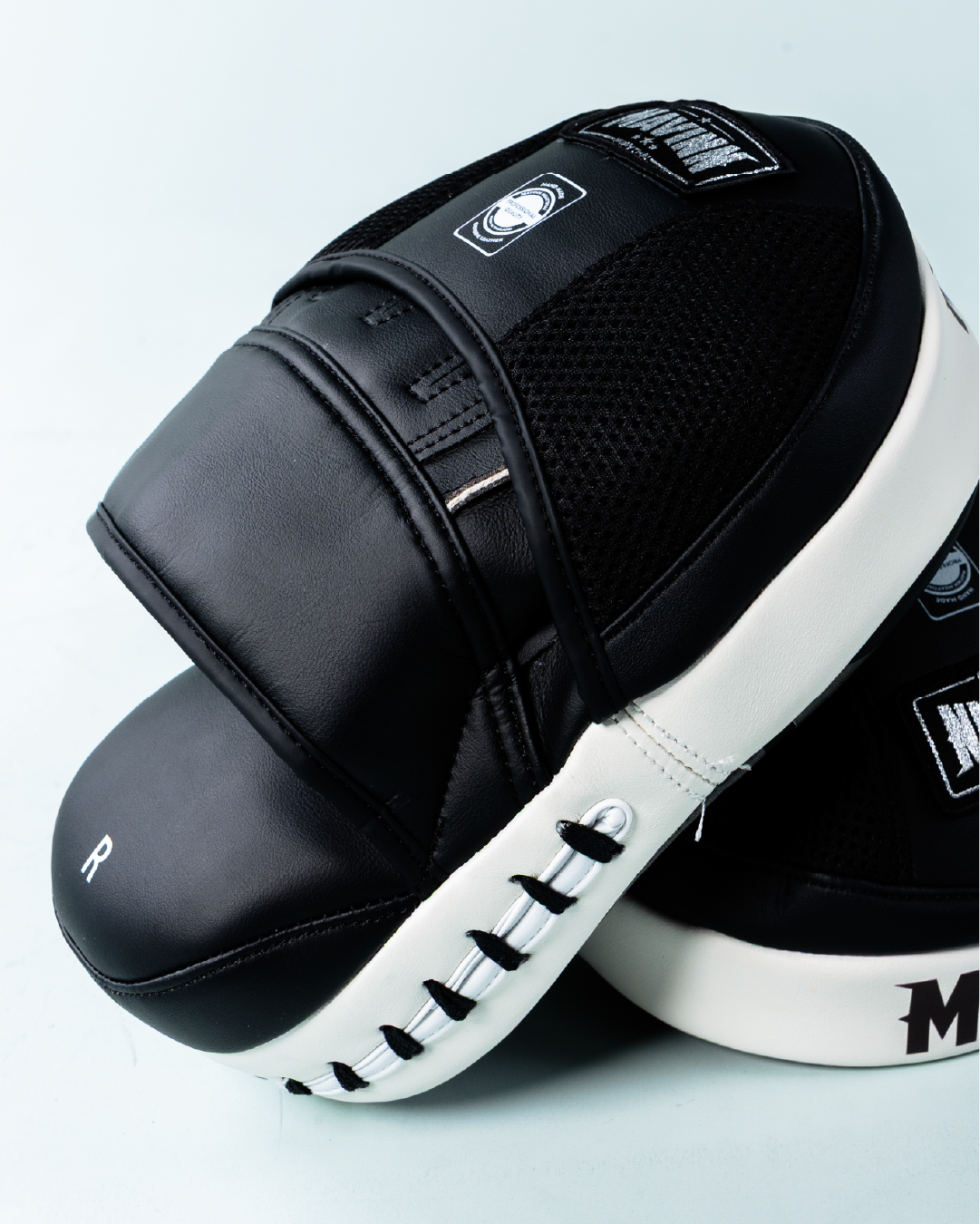 FOCUS MITTS - Control Pro Pads