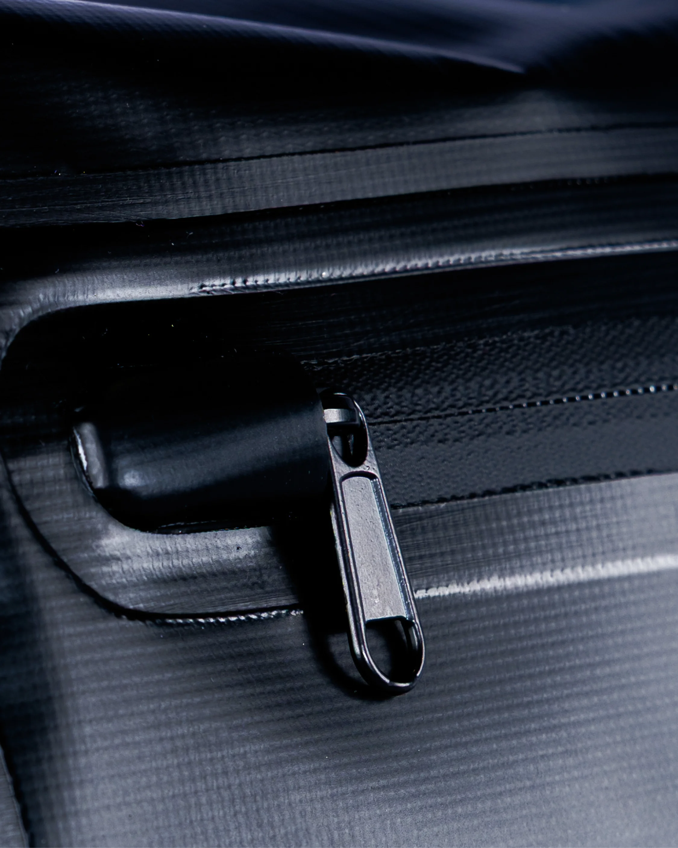Waterproof Travel Duffle Bag - BLACK VELOCITY
